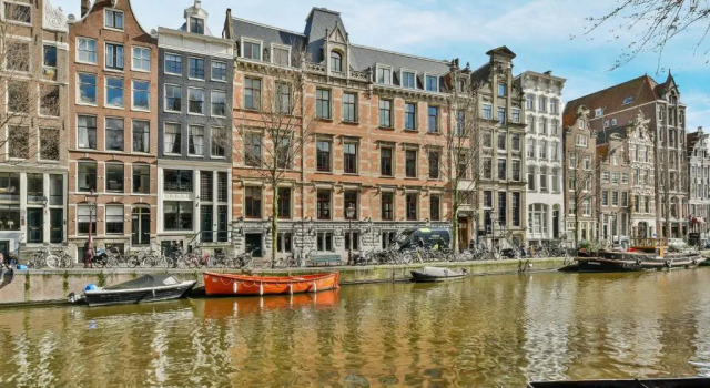 Luxury Canal Suite De Heren