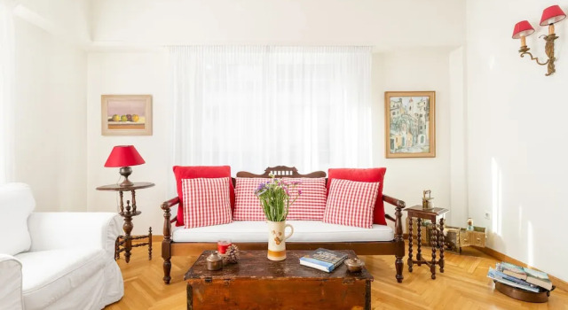Апартаменты Comfort Athens Squared Apartments