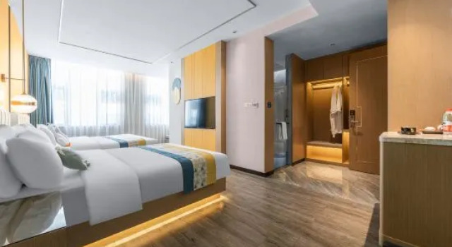 Семейный тент Tianyun Hotel