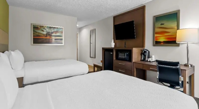 Четырёхместный номер Standard Best Western Niceville - Eglin AFB Hotel