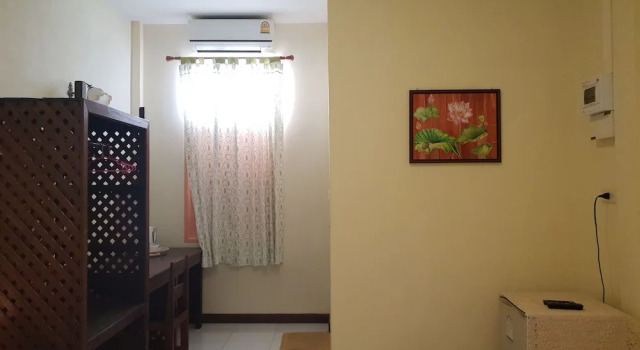 Benjapirom Private House