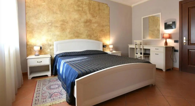 Hotel Ristorante Borgovecchio, Varaa Hotelli 3 tähden hotellit kohteessa Piemonte, 3*