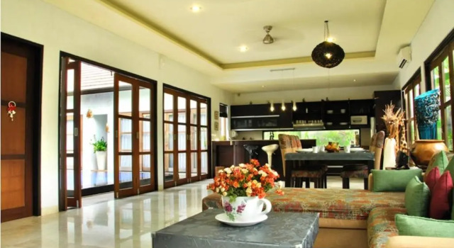 Вилла M Two Villas Seminyak