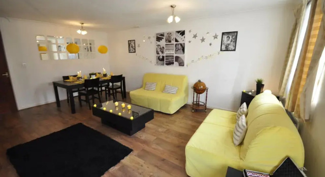 Апартаменты с 3 комнатами Durward Guest Apartment