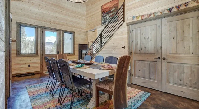 4bd_bc, Rezerwuj Dom wakacyjny Hotele w Vail Ski z parkingiem, Parking