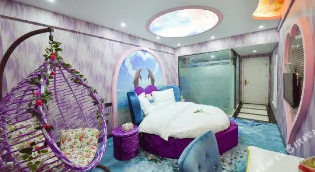 Haiyang Zhilian Theme Apartment Hotel (Chengdu Xihua University)