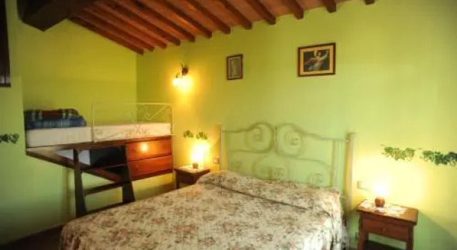 Country House Il Fienile, Boek Appartement Casole d'Elsa Val D'Elsa