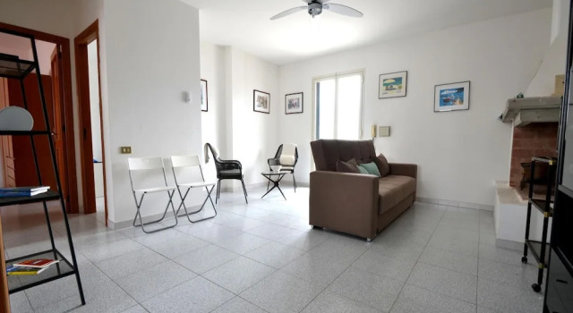 Апартаменты с 2 комнатами с балконом Charming Holiday Home Near The Beach With A Terrace, Pets