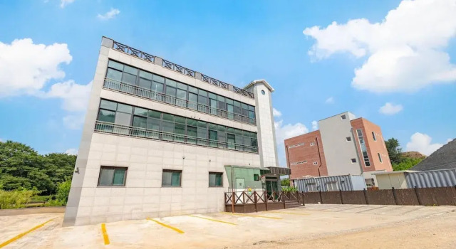 Namyangju Jeongwon Pension, Prenota Affittacamere Hotel a Gyeonggi-do con piscina, Piscina
