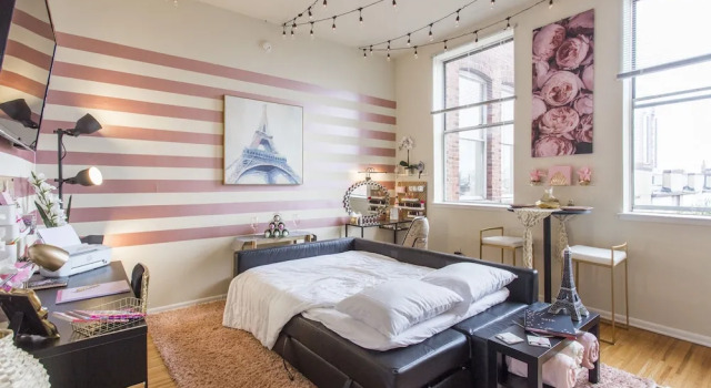 Апартаменты Chateau She Shed - Rittenhouse - A Taste of Paris