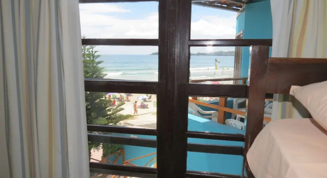 Апартаменты с 2 комнатами с балконом и с видом на море Residencial Vila do Sol, Apartamentos com pé na areia