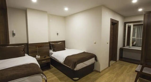 Liva Hotel, Забронировать Отель  