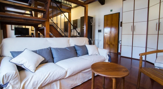 Altieri Loft Pantheon, Забронировать Отель Пантеон Рим, рядом с Посольство США в Риме