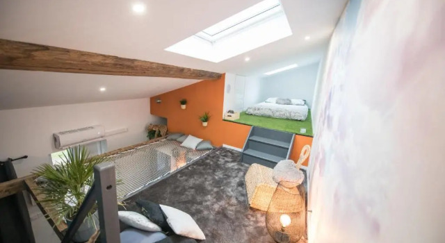Jungle Room Evadez Vous Cosy Luxe Gare Autoroute, Prenota Appartamento Hotel a Alvernia con parcheggio, Parcheggio