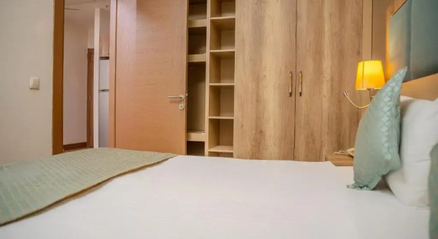 Номер Смежный Mari Suites Hotel