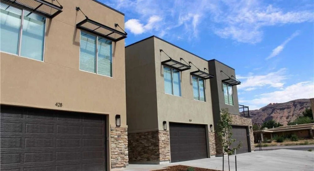 Entrada at Moab #615 4 Bedrooms 3 Bathrooms Condo, Varaa Huoneisto Moab 