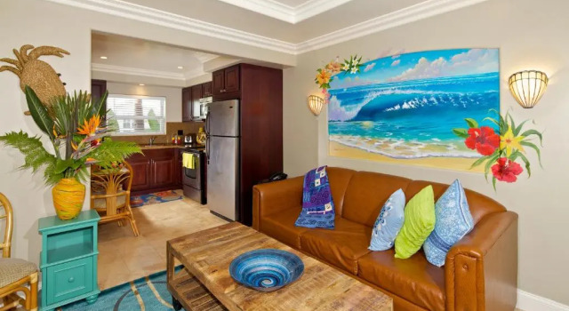 Люкс Luxury с 2 комнатами Ocean Palms Beach Resort