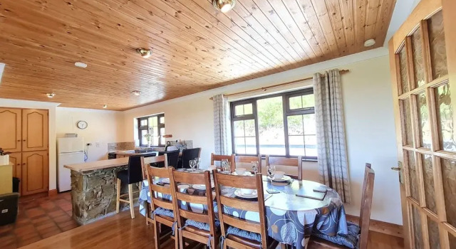 Sea View Cottage, Errislannan, Prenota Casa vacanze Hotel a Connacht con parcheggio, Parcheggio
