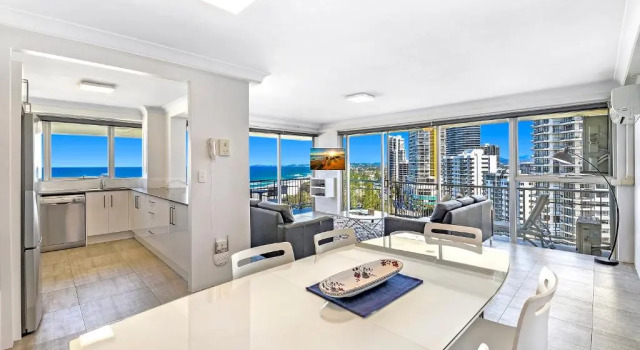 Апартаменты Superior Talisman Beachside Broadbeach