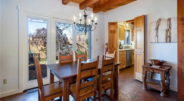 Puertas de Canyon Road by Kokopelli Property Management, Varaa Lomakoti Santa Fe New Mexico