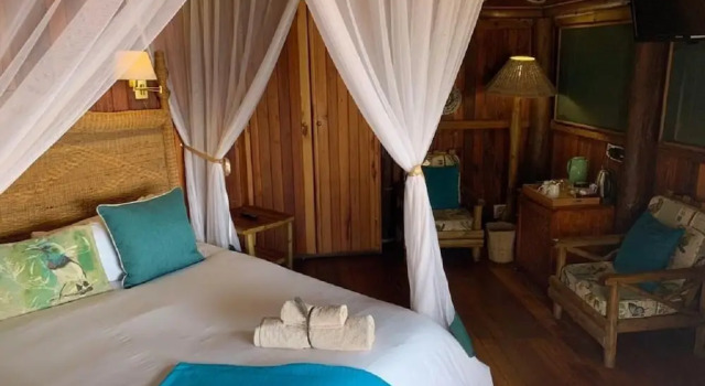 Шале Premium Shayamoya Tiger Fishing and Game Lodge