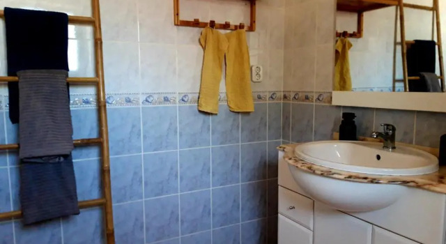 Апартаменты Andorina apartment 1km from arrifana beach