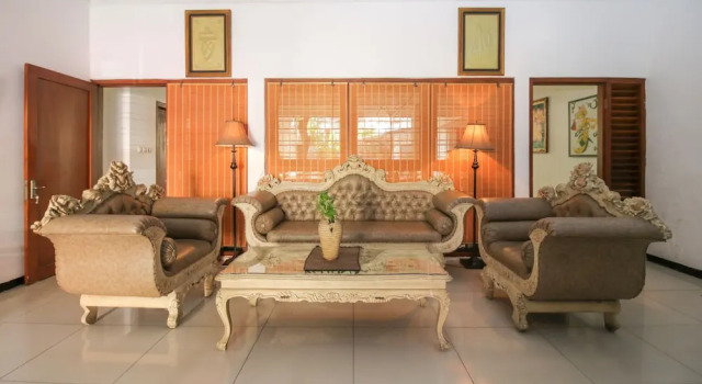 Airy Syariah Pacar Kembang Dharmahusada Satu 23 Surabaya, Reserva ahora Hotel Ngemplak Java Oriental
