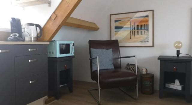 Номер Standard studio B&B Zeeuws licht