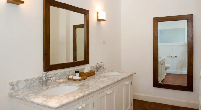 Номер Deluxe The Atlantis Historic Inn
