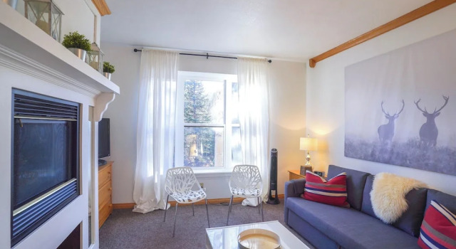 Апартаменты Cozy Brian Head Condo: Walk to Navajo Express Lift