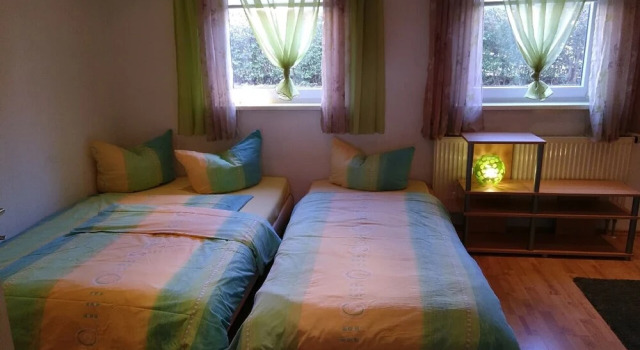 Ferienwohnung Steinwald Ausläufer, Varaa Huoneisto Hotellit Baijeri pysäköinnillä, Pysäköinti