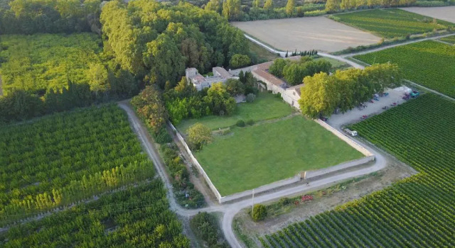Коттедж Maison de Charme dans Domaine 17ème