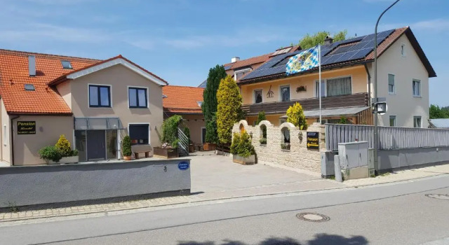 Ferienwohnungen Lerchl, Reserva ahora Hotel Dachau 