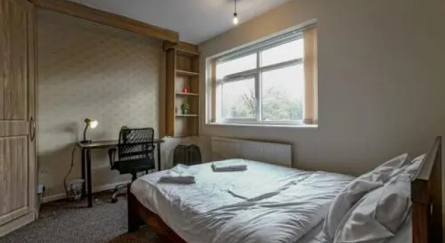 Spacious, quiet dwelling for up to 6, Manchester, Забронировать Апартаменты/квартира Апартаменты Большого Манчестера, Апартаменты/квартира