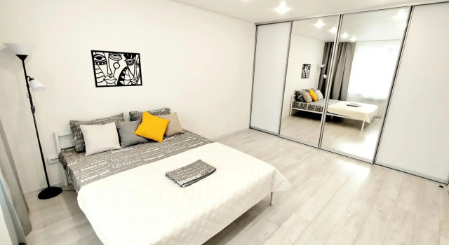 Apartments on Pavel Yaguzhinsky street 3, Prenota Appartamento Kaluga 