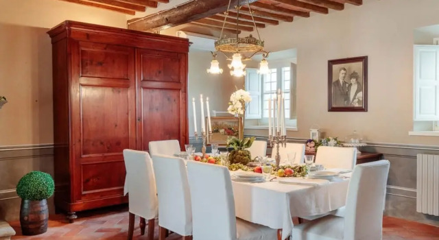 Вилла Villa Brunetta, Discover your Modern but Traditional Villa in Lucca