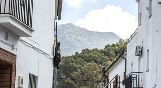 Mafloras Suites El Bosque, Забронировать Отель Недорогие отели Sierra de Grazalema, недорого