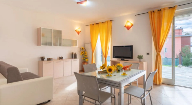 Apartment Riva Mare by Interhome, Забронировать Апартаменты/квартира Отели в центре Рива-Лигуре, в центре