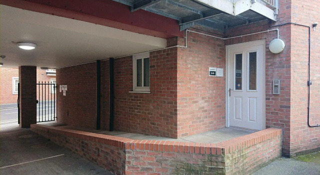 Victoria Cloisters Apartments, Varaa Huoneisto Asunnot kohteessa Merseyside, Huoneisto