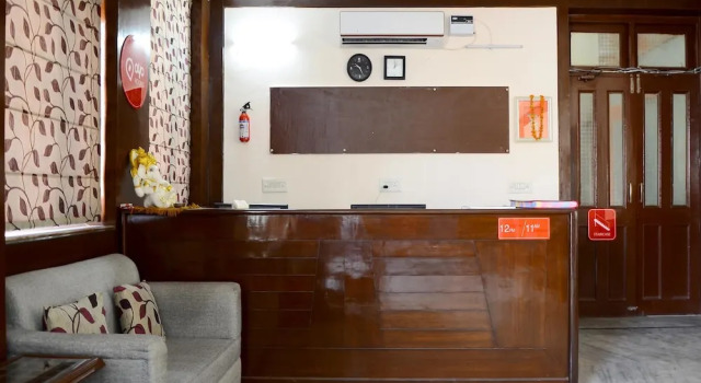 OYO Rooms IGI Airport 3, Забронировать Отель Отели Нью-Дели 3 звезды, 3*