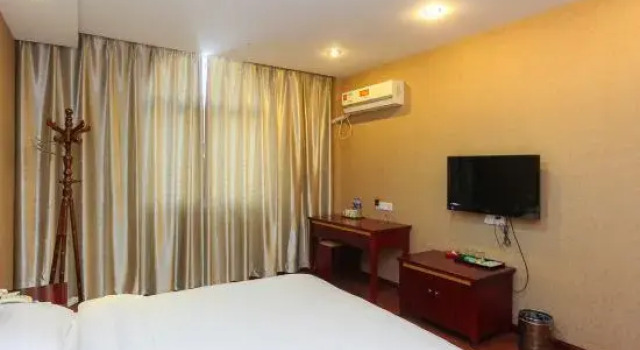 Люкс Deluxe 998 Business Hostel