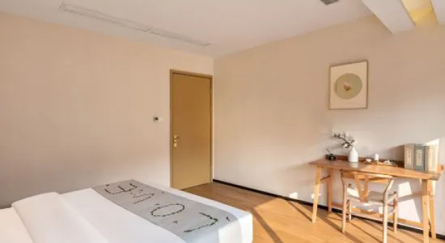Люкс Deluxe Shangqingcheng Resort Hotel (Qingcheng Mountain Scenic Area High-speed Railway Station)
