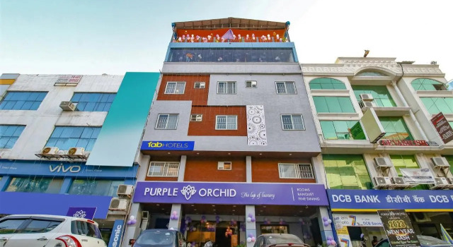 Fabhotel Prime Purple Orchid