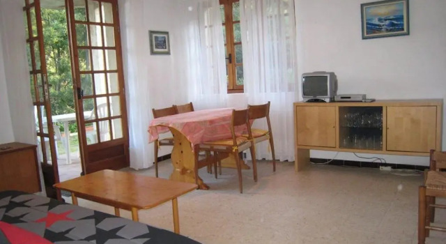 Appartement Cavalaire-sur-Mer, 3 pièces, 6 personnes - FR-1-100-183, Забронировать Апартаменты/квартира Апартаменты Кавалер-сюр-Мер, рядом с Пляж Кавалер-сюр-Мер, Апартаменты/квартира