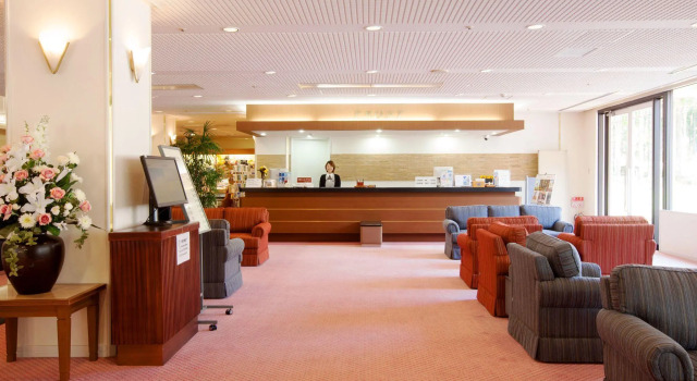 Tateyama Kokusai Hotel, Buchen Sie Hotel Hotels in Toyama mit Parkplatz, Parkplätze