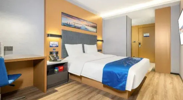 Люкс Deluxe Yeste Hotel (Yulin Jiangbin Road Cross Street)