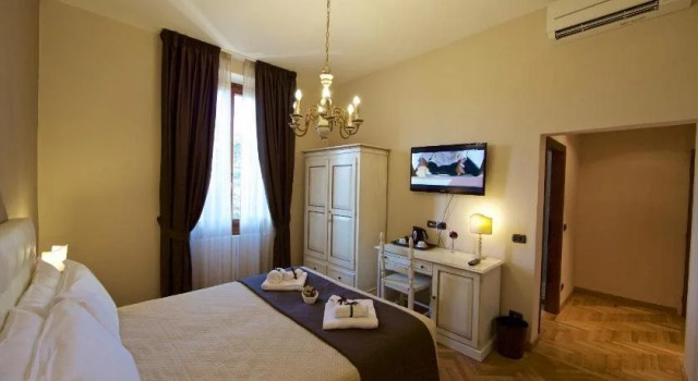 I Cipressi del Poggio BB, Book Hotel Hotels in Florence with Parking, Parking
