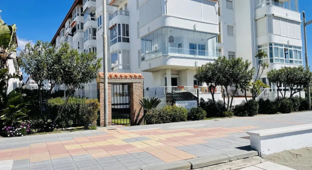Apartamento Laguna Beach by At Home Costa del Sol, Prenota Appartamento Torrox Axarquía