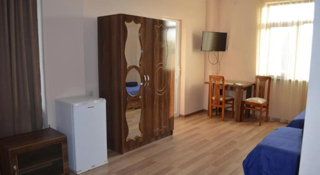 Guram's APT 73, Book Hotel Batumi 
