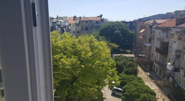 Apartments Zvone, Prenota Appartamento Splitska 